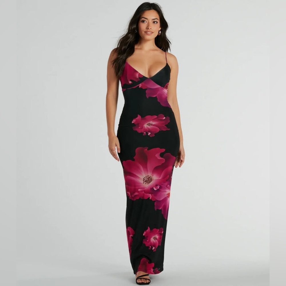 Windsor Maxi Dress Romance That Wows Large Blossom Floral Maxi Dress
